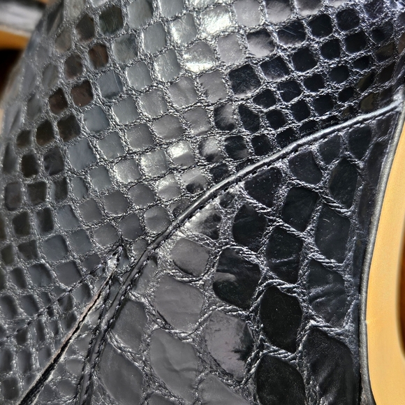 Vince Camuto Pointy Toe Heel Zip Black Leather High Heels 9.5 - Picture 9 of 10